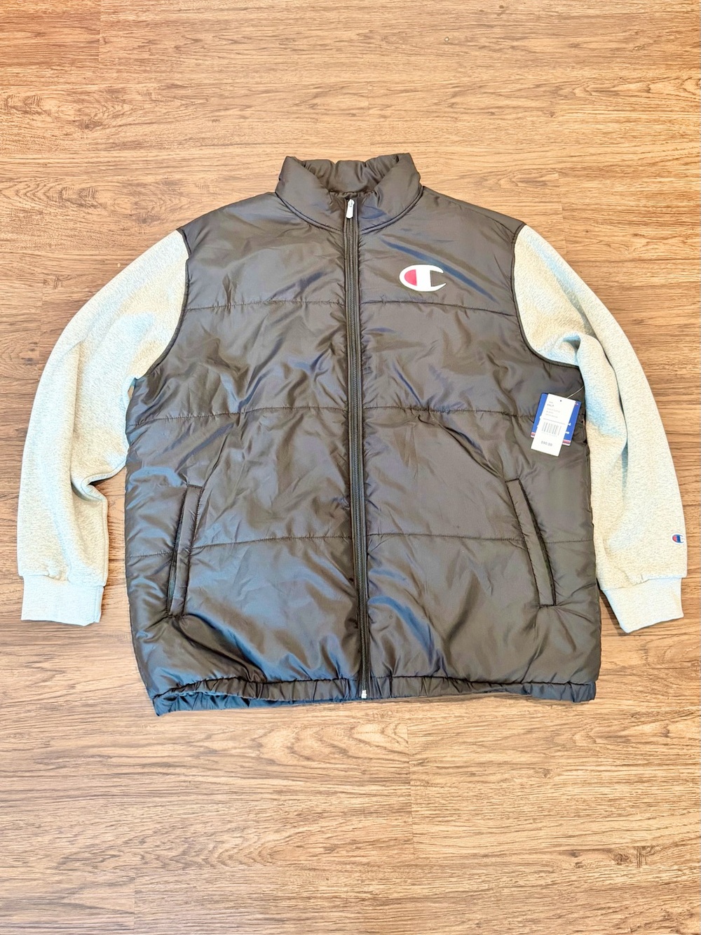 BRAND New Men’s 4XLT Champion Black Puffer Vest with Light Gray Sleeves